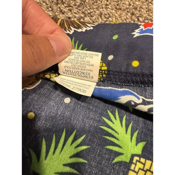 Toronto Blue Jays Hawaiian Shirt XL Pineapple Lourdes Gurriel Jr - Picture 6 of 6